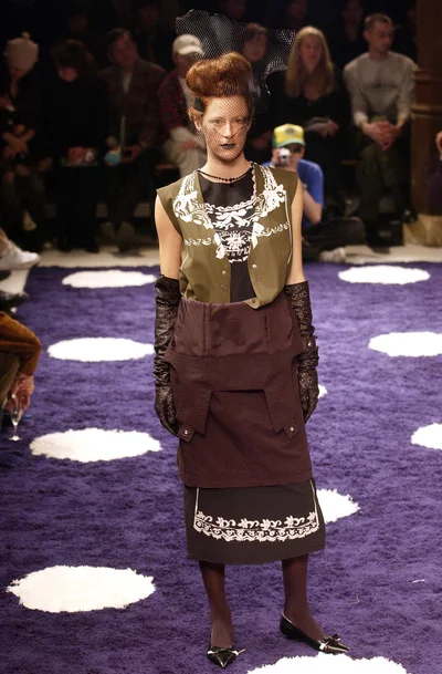 Look 32